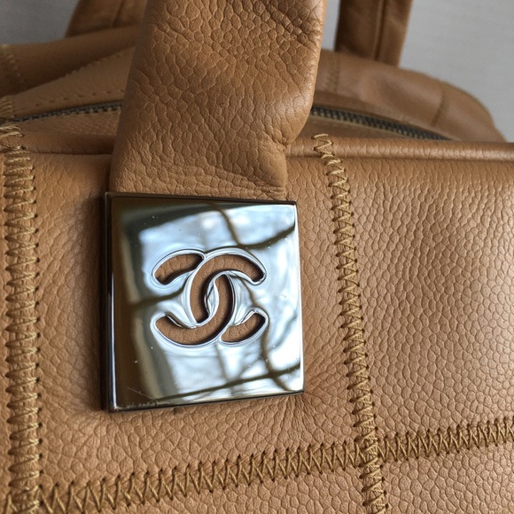 Chanel Bowling Bag - Picture 3 of 13